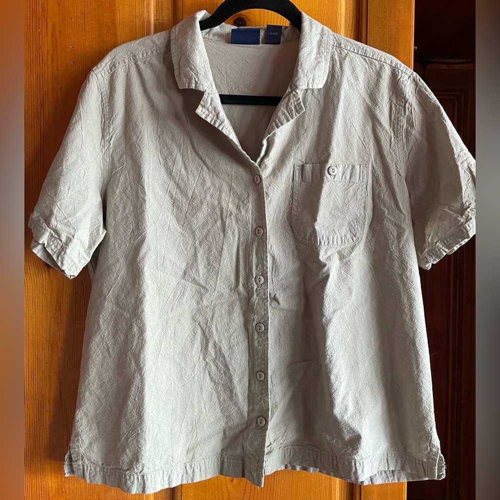 Women’s Short Sleeve Shirt